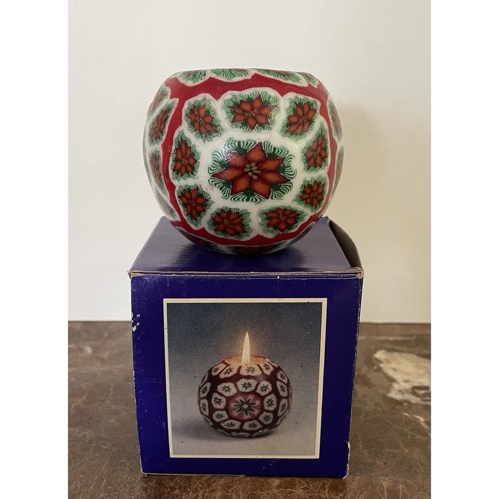 Vtg Illuminating Candle Company Round Poinsettia Candle‎ Boho Christmas Holiday